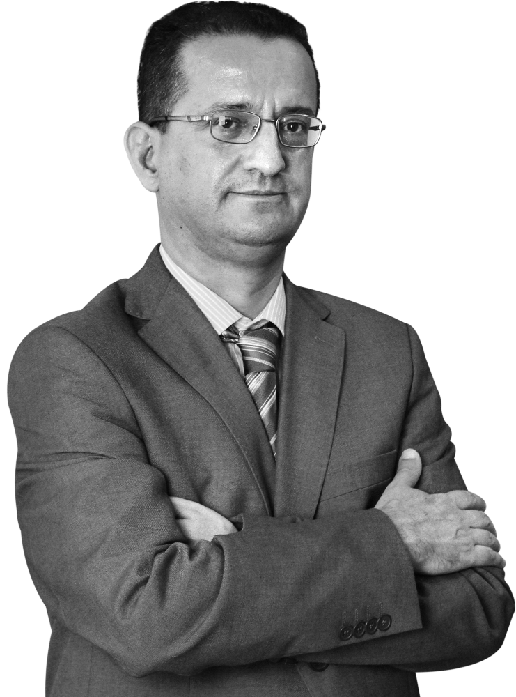 Dr. Alexandre Pereira — Advogado